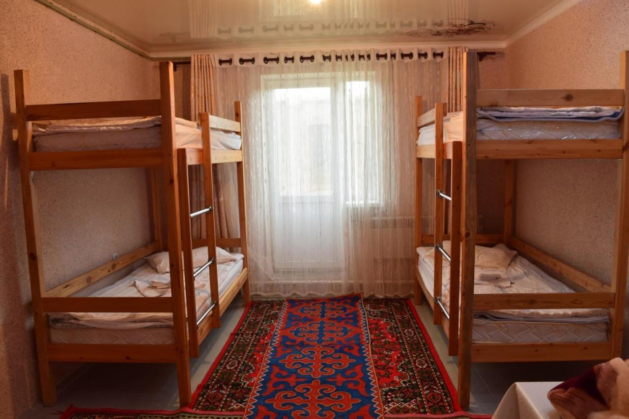Naryn Guest House Eksteriør bilde